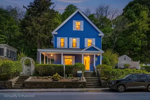 468 Main St, Amesbury, MA 01913