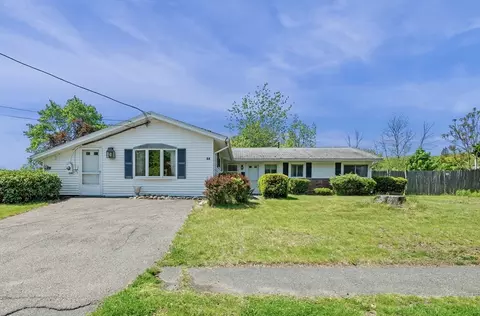64 Amherst Rd, Beverly, MA 01915