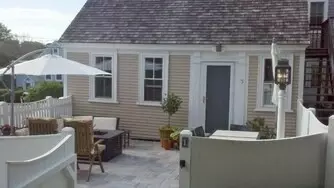 15 Carver St #1, Provincetown, MA 02657
