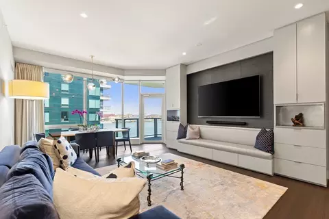 50 Liberty Dr #7L, Boston, MA 02210