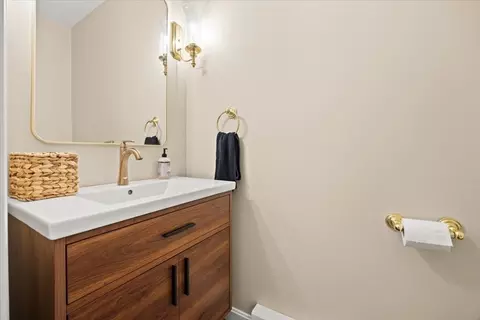 2 Boulder Rd, Bourne, MA 02532 photo 17