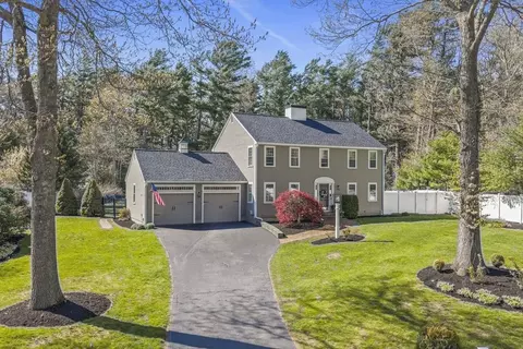 20 Seager Farm Rd, Marshfield, MA 02050