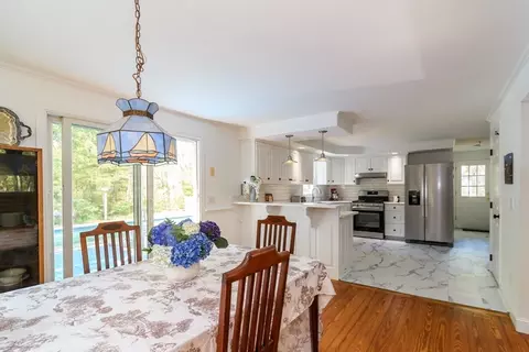 Dining - 191 James Cir, Mashpee, MA 02649 photo 3 of 3