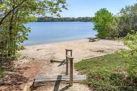 View/Area - 191 James Cir, Mashpee, MA 02649 photo 3 of 7