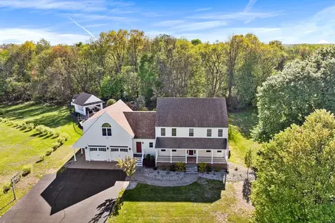 View/Area - 86 Mowry St, Mendon, MA 01756 photo 1 of 2