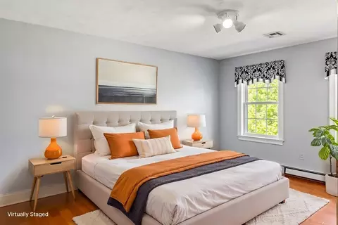 Bedroom - 86 Mowry St, Mendon, MA 01756 photo 2 of 2