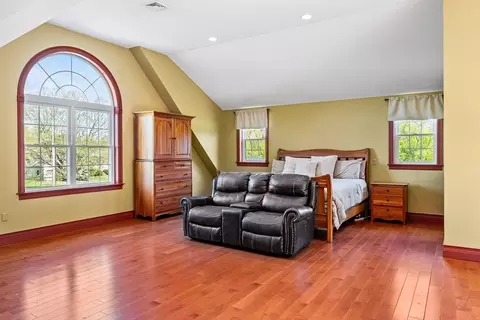 Other - 86 Mowry St, Mendon, MA 01756 photo 4 of 11
