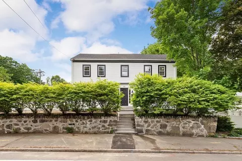 Exterior - 190 Main Strteet, Reading, MA 01867 photo 1 of 3