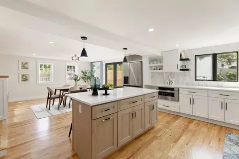 Kitchen - 190 Main Strteet, Reading, MA 01867 photo 4 of 5
