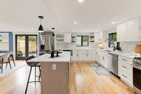 Kitchen - 190 Main Strteet, Reading, MA 01867 photo 5 of 5