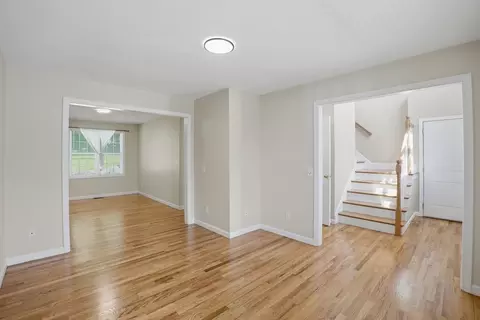 Living - 20 Duluth St, Worcester, MA 01604 photo 2 of 8