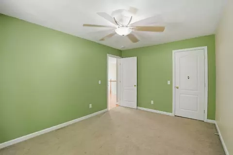 Bedroom - 20 Duluth St, Worcester, MA 01604 photo 12 of 13