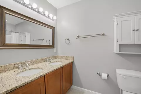 Bath - 20 Duluth St, Worcester, MA 01604 photo 2 of 3