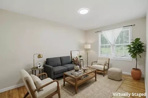 Living - 20 Duluth St, Worcester, MA 01604 photo 3 of 8