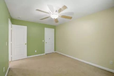 Bedroom - 20 Duluth St, Worcester, MA 01604 photo 13 of 13