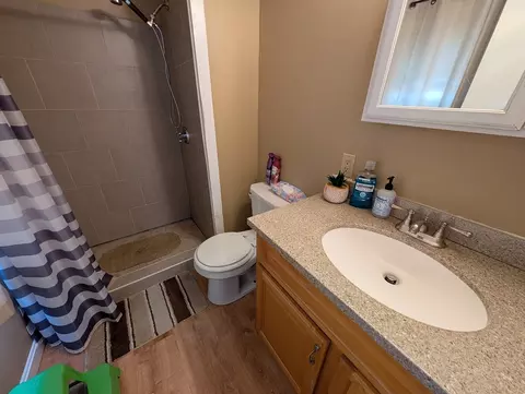 Bath - 131 Thomas St, Fall River, MA 02723 photo 1 of 3