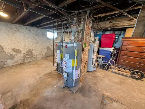 Other - 131 Thomas St, Fall River, MA 02723 photo 7 of 10