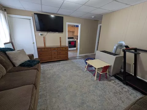 Living - 131 Thomas St, Fall River, MA 02723 photo 1 of 6