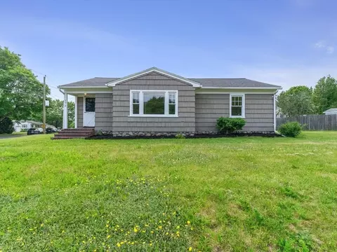 172 Crescent St, Shrewsbury, MA 01545