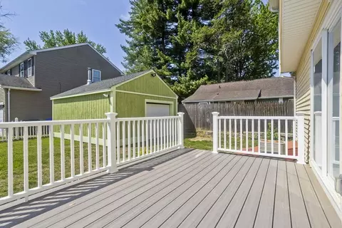 Exterior - 63 Hope St, Springfield, MA 01119 photo 3 of 8