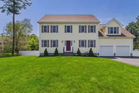 136 Forbes Rd, Rochester, MA 02770