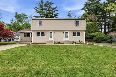 282-284 Parkerview St, Springfield, MA 01129