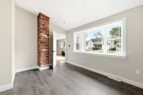 282-284 Parkerview St, Springfield, MA 01129 photo 13