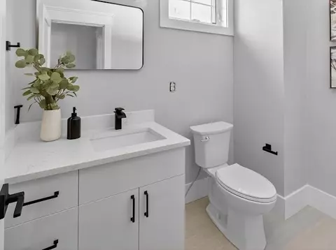 Bath - 32 Mendon St, Upton, MA 01568 photo 1 of 4