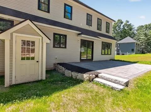 Exterior - 32 Mendon St, Upton, MA 01568 photo 7 of 9