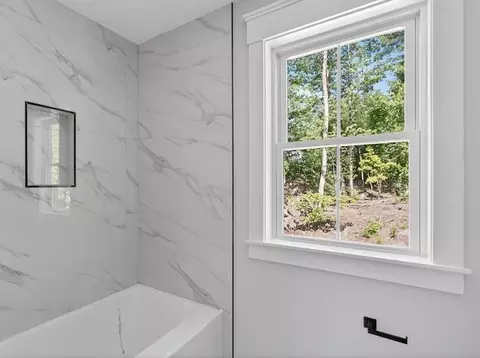 Bath - 32 Mendon St, Upton, MA 01568 photo 3 of 4