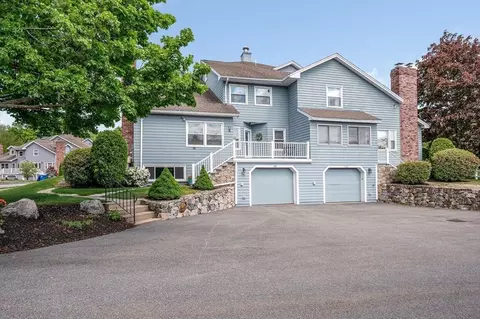13 Carnation Cir #B, Reading, MA 01867