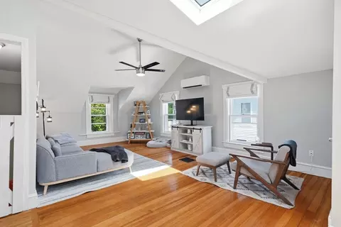 16 Billows St #2, Winthrop, MA 02152