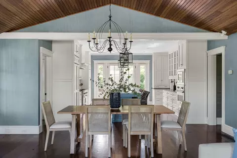 Dining - 48 Whiton Ave, Hingham, MA 02043 photo 2 of 4