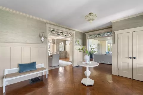 Entry Way - 48 Whiton Ave, Hingham, MA 02043 photo 2 of 4