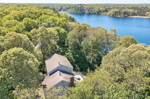 45 Eastview Ter, Marstons Mills, MA 02648