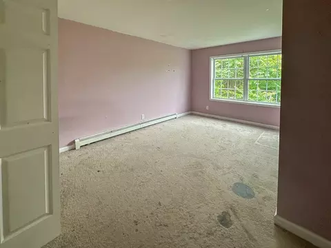 20 Groton Pl, Worcester, MA 01604 photo 12