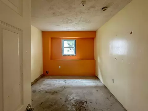 20 Groton Pl, Worcester, MA 01604 photo 14