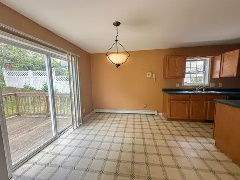 20 Groton Pl, Worcester, MA 01604 photo 7
