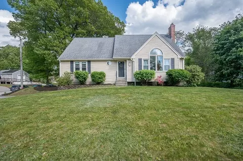 16 Herricks Ln, Millbury, MA 01527