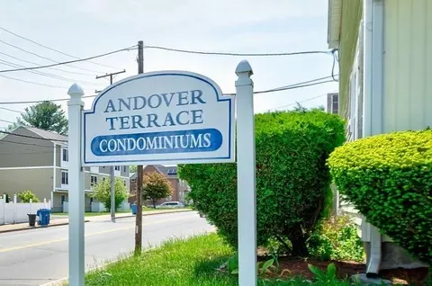 2 Andover Ter #2, Lawrence, MA 01843