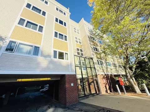 35 Desmoines Rd #510, Quincy, MA 02169