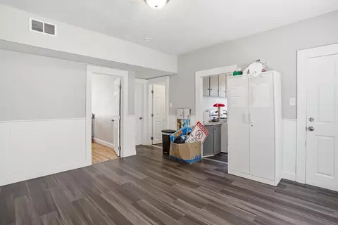 Entry Way - 196 Irving St, Fall River, MA 02723 photo 2 of 4