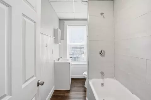 Bath - 196 Irving St, Fall River, MA 02723 photo 1 of 1
