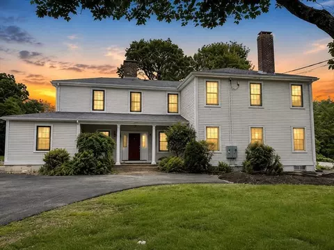 555 Foundry St #A, Easton, MA 02375