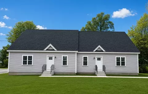 39 Lincoln St #A, Webster, MA 01570