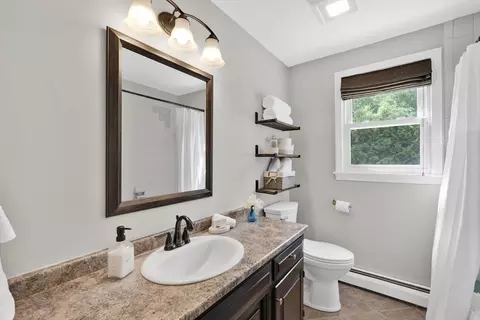 51 Lantern Ln, West Springfield, MA 01089 photo 21