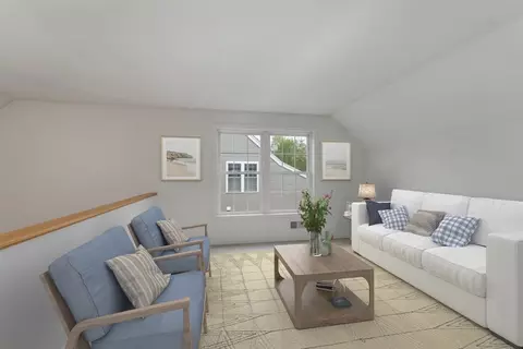 Living - 20 Hampton Mdws #20, Hampton, NH 03842 photo 4 of 5