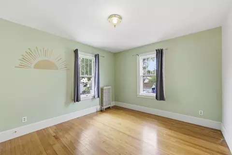 Bedroom - 9 Texel Dr, Springfield, MA 01108 photo 3 of 6