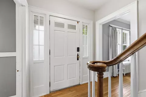 Entry Way - 9 Texel Dr, Springfield, MA 01108 photo 1 of 4