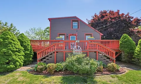 160 Sherman Rd, Somerset, MA 02726